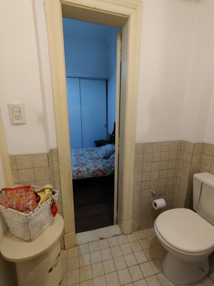 Se vende un departamento de 2 ambientes en PH - Apto Credito - Barracas