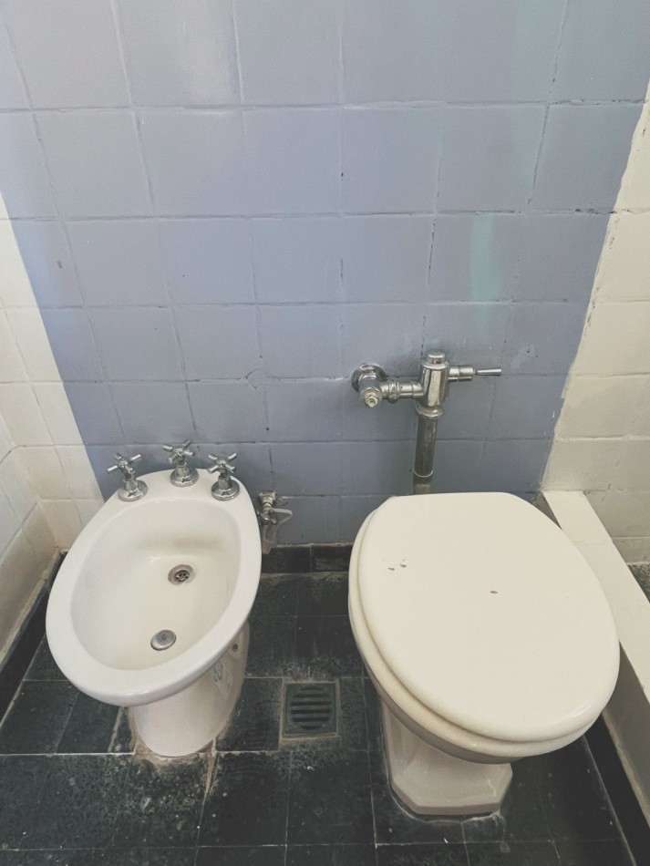 Se alquila un departamento de 2 ambientes - Monserrat