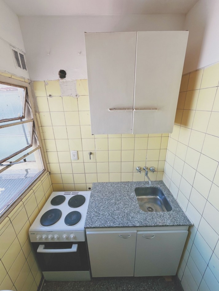 Se alquila un departamento de 2 ambientes - Monserrat