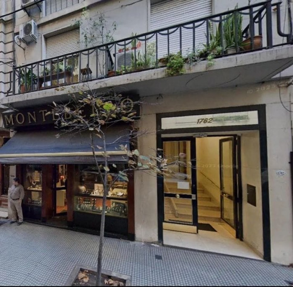 Se vende un departamento monoambiente luminoso - Recoleta