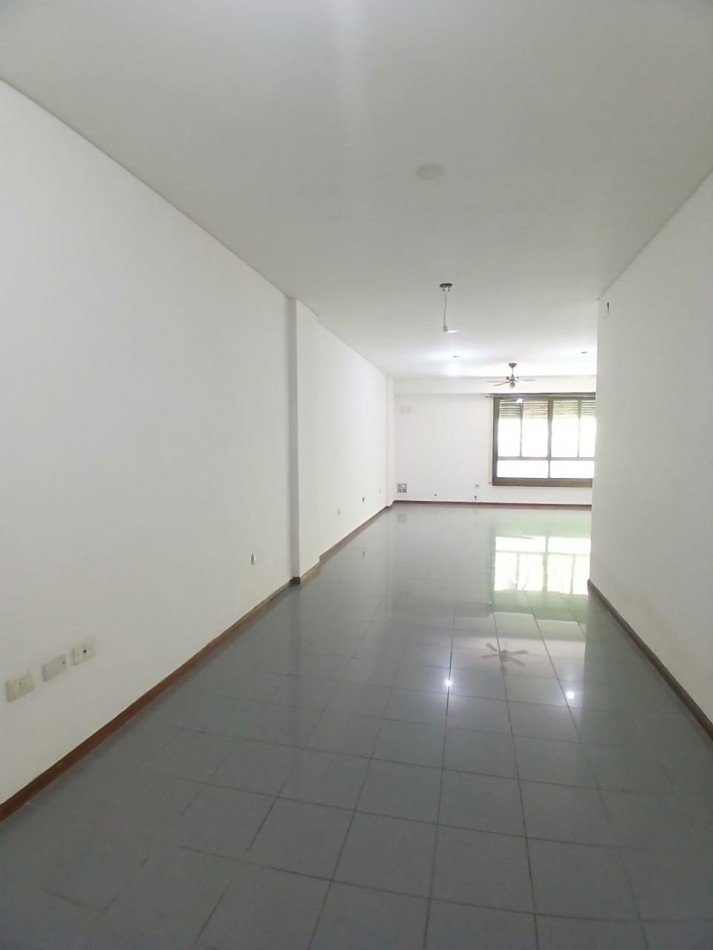 Oportunidad! Se vende un departamento de 2 ambientes al frente - Almagro