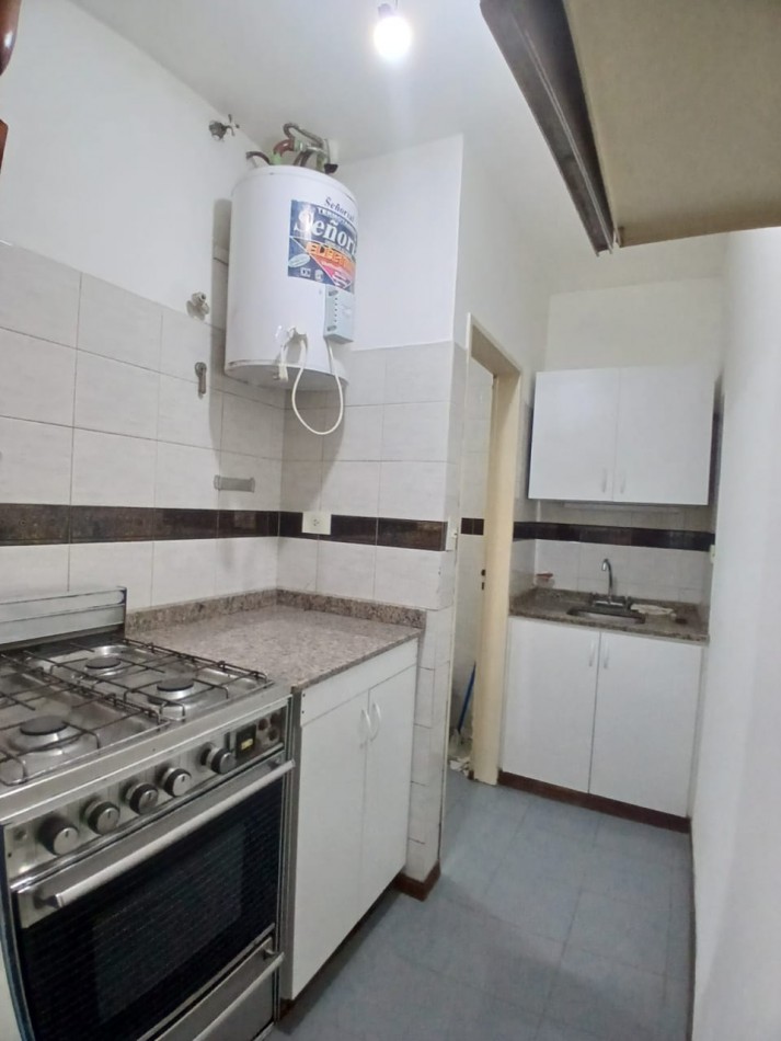 Oportunidad! Se vende un departamento de 2 ambientes al frente - Almagro