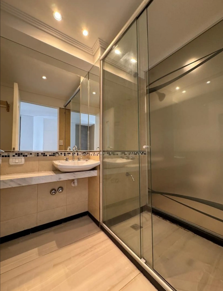 Se vende un 2 ambientes con cochera edificio con amenities