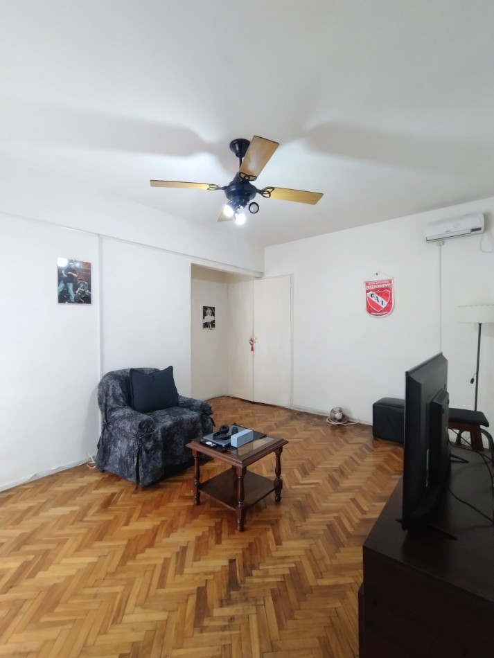 Se vende un departamento de 2 ambientes, APTO CREDITO - Boedo