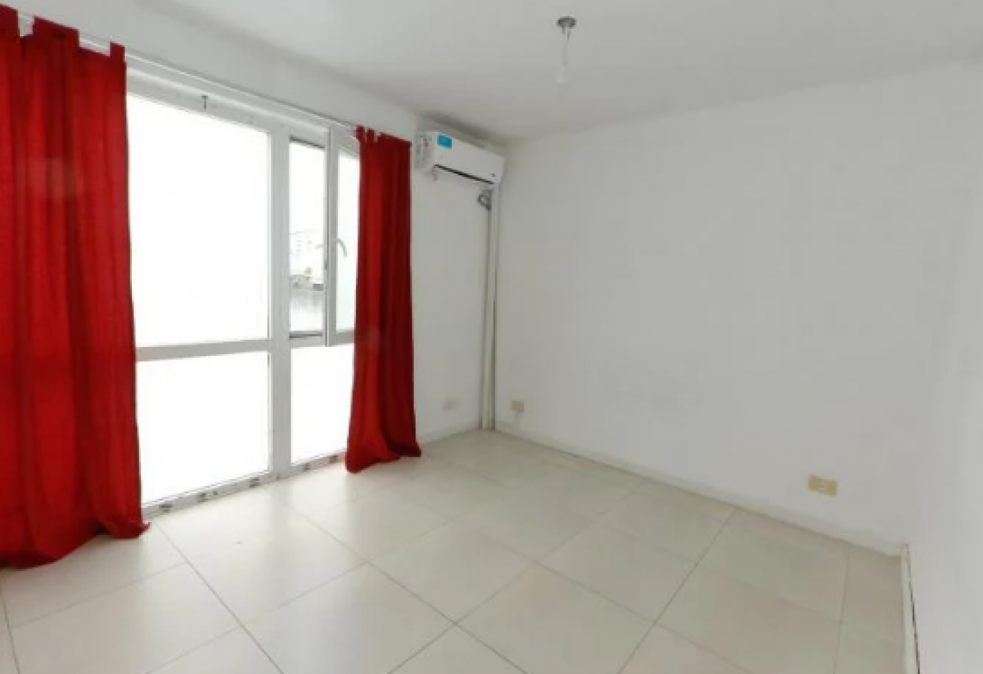 Se vende un departamento de 2 ambientes, luminoso APTO CREDITO - Balvanera