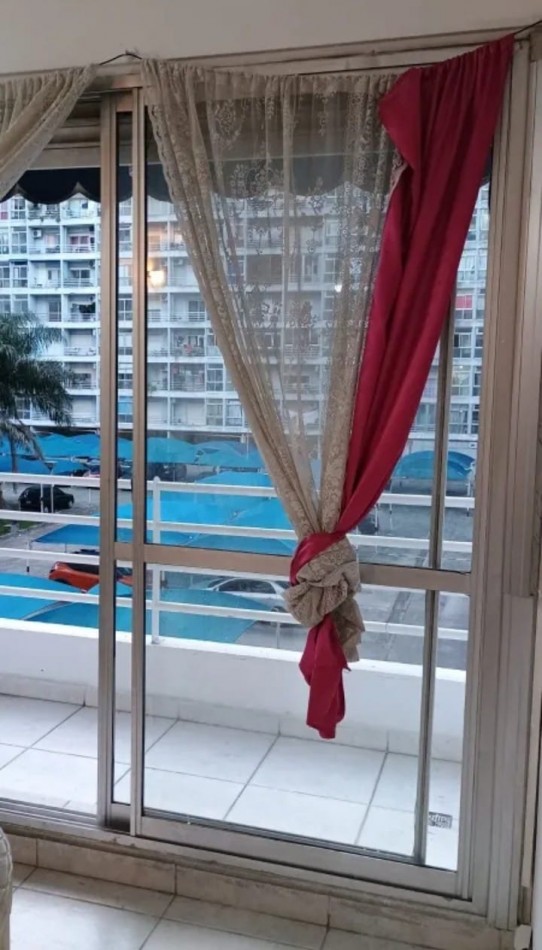 Oportunidad! se vende un departamento monoambiente amplio con balcon