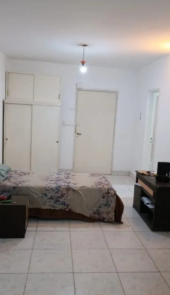 Oportunidad! se vende un departamento monoambiente amplio con balcon