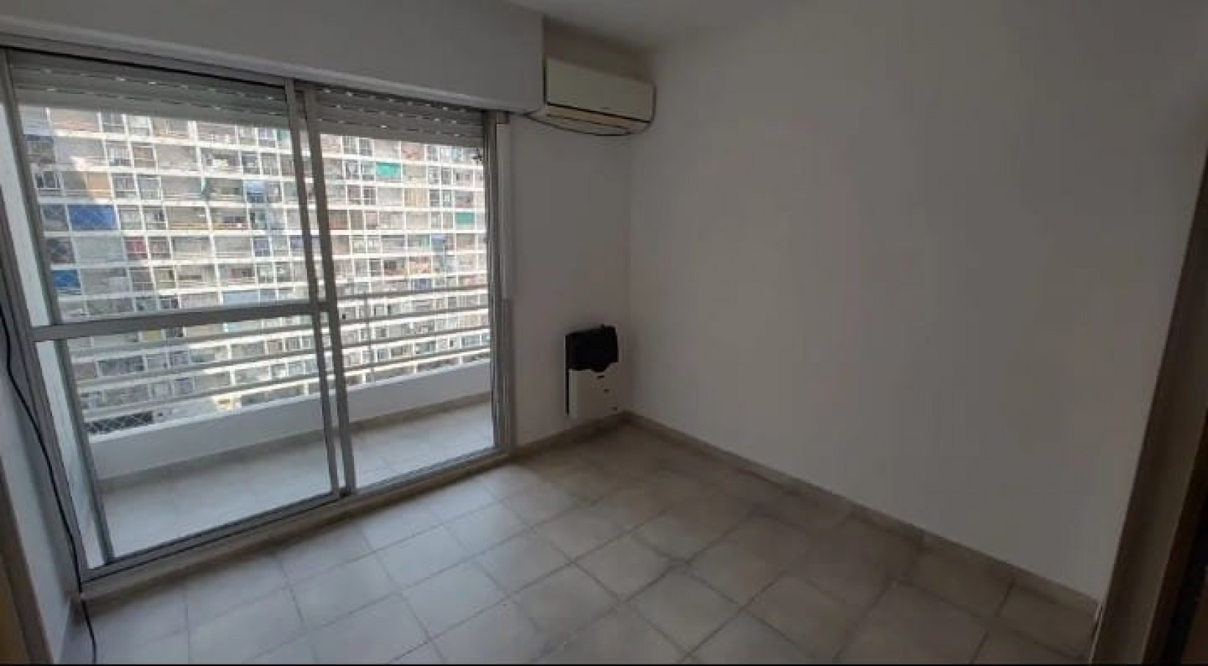 Se vende un espectacular departamento monoambiente divisible con balcon