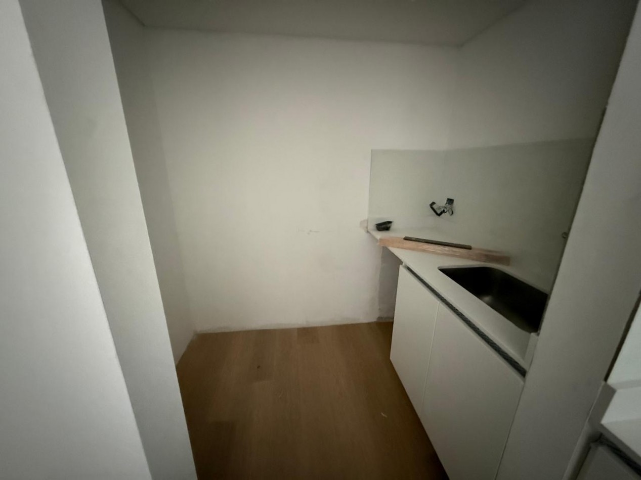 Se vende un hermoso departamento de 2 ambientes a estrenar con balcon