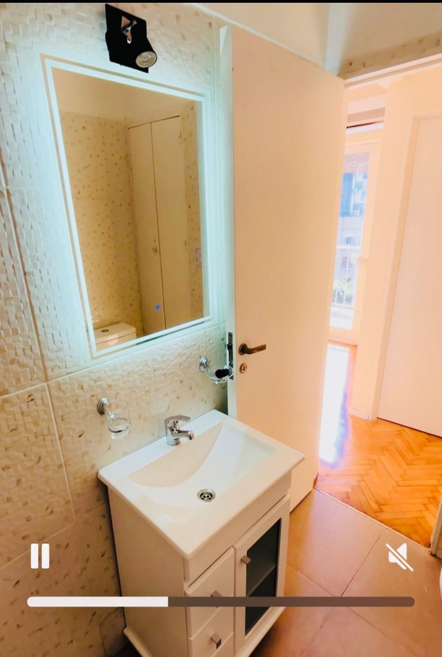 Se vende un departamento de 2 ambientes - Recoleta
