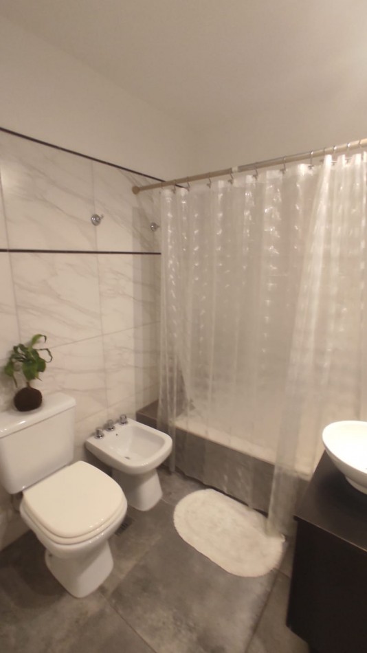 Se alquila un departamento de 2 ambientes amoblado