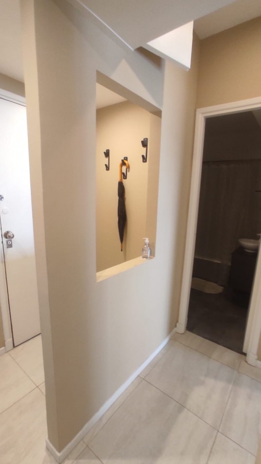 Se alquila un departamento de 2 ambientes amoblado