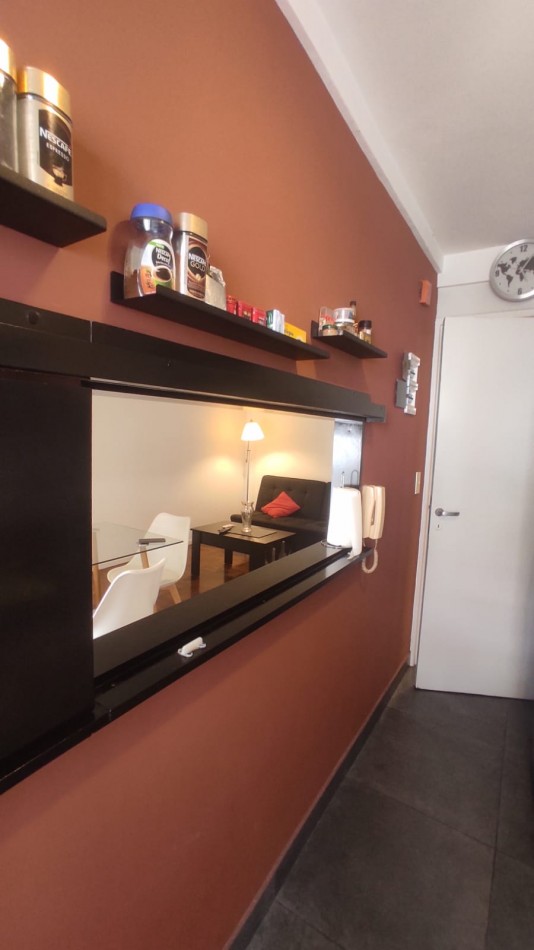 Se alquila un departamento de 2 ambientes amoblado