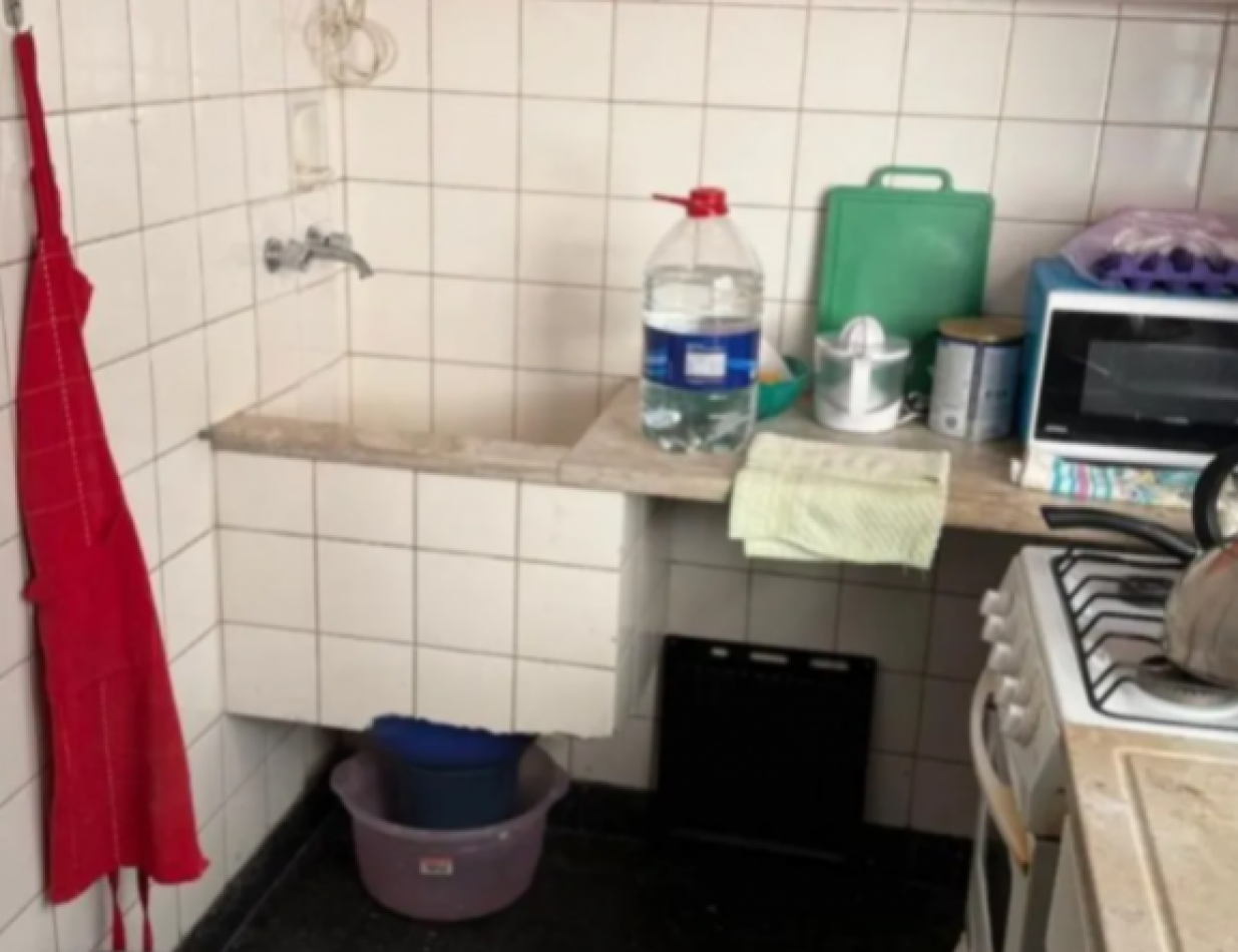 Se vende un departamento de 3 ambientes al frente - Balvanera