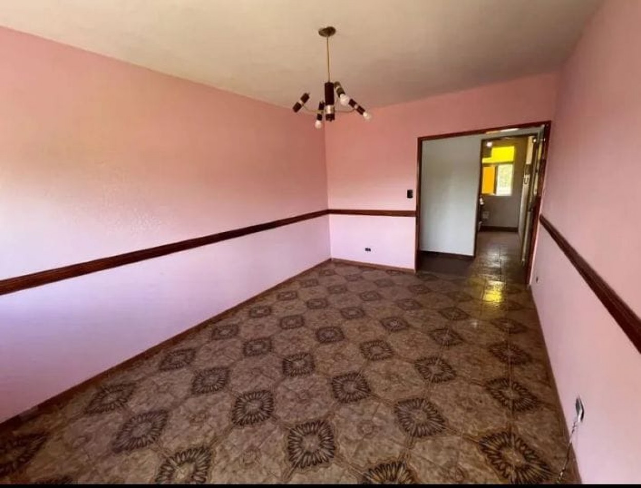 Se vende un departamento de 3 ambientes - Parque Avellaneda