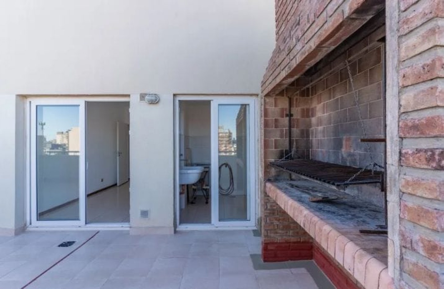 Se vende un hermoso monoambiente con balcon