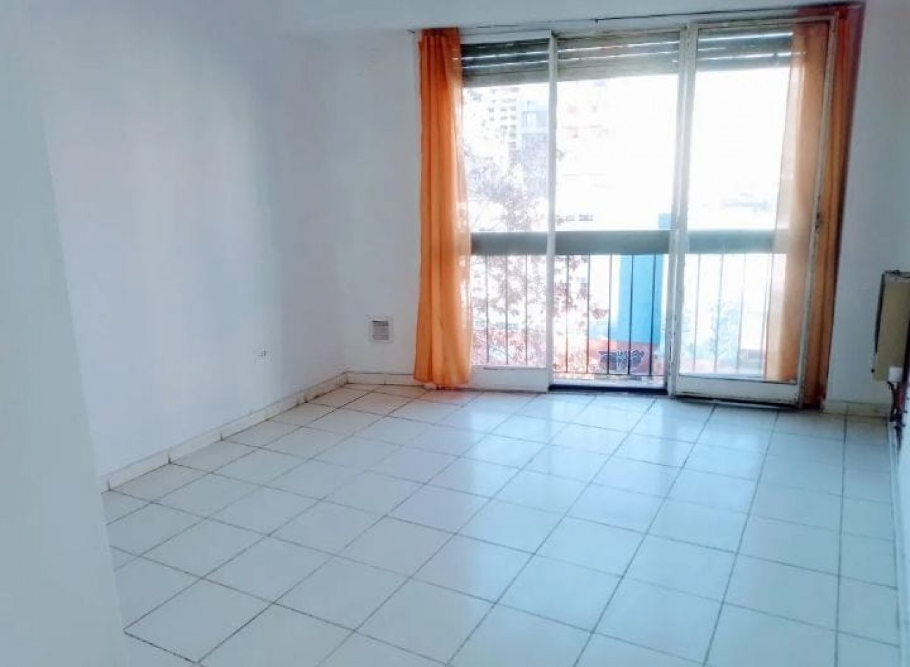 Se vende un departamento de 2 ambientes al frente luminoso APTO CREDITO - Almagro