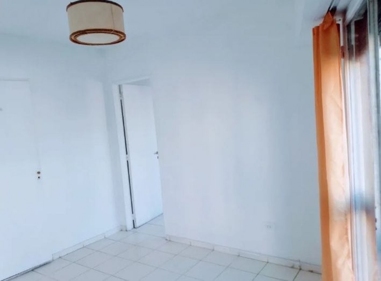 Se vende un departamento de 2 ambientes al frente luminoso APTO CREDITO - Almagro
