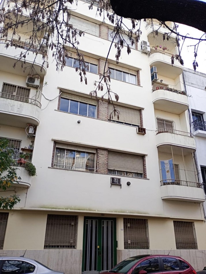 Se vende un departamento de 3 ambientes Apto Credito - Monserrat