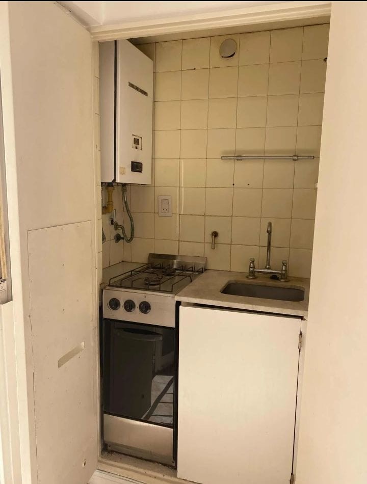 Oportunidad! Se vende un departamento de 2 ambientes super luminoso - Floresta