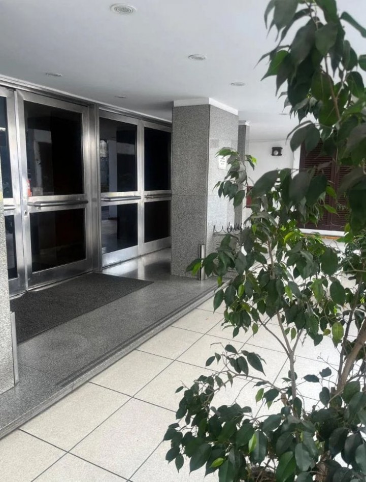 Se vende un departamento de 2 ambientes amoblado - Retiro