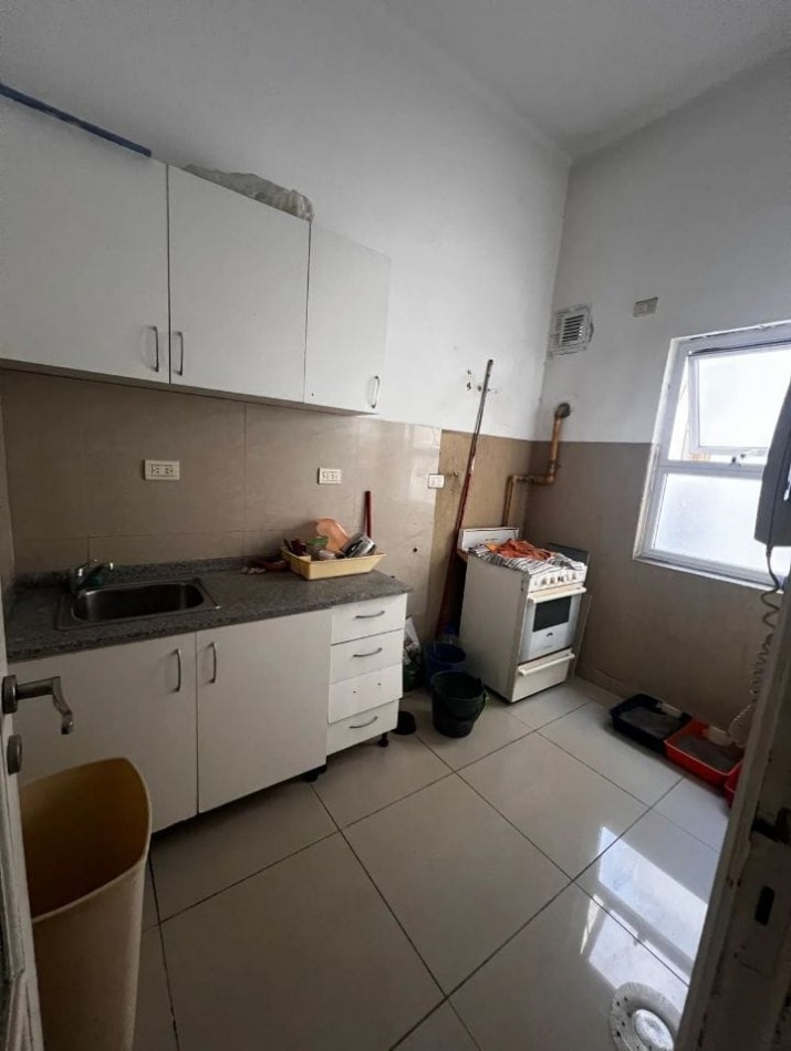 Se vende un departamento de 4 ambientes - Balvanera