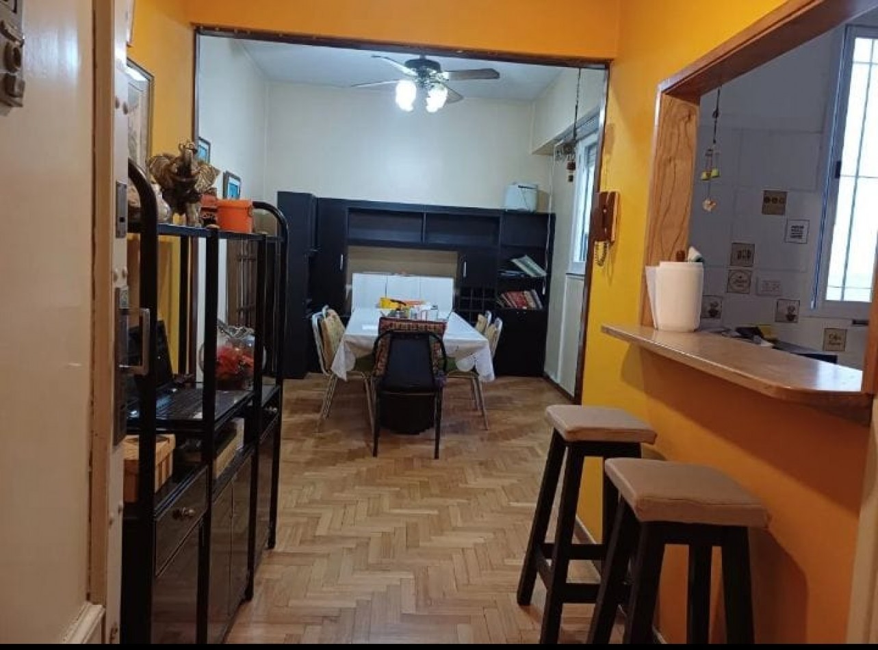 Se vende un departamento de 3 ambientes luminoso - Villa Crespo