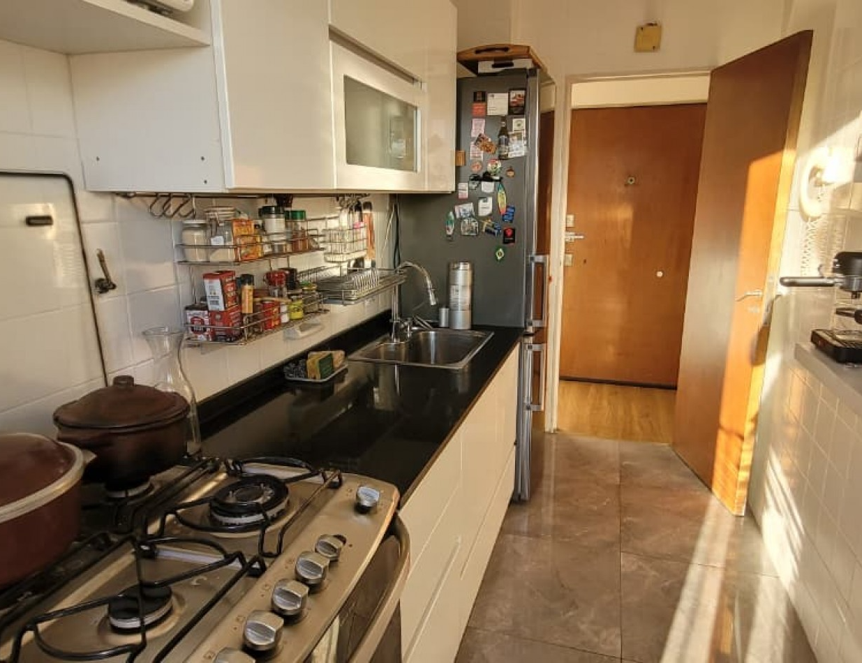 Se vende un espectacular departamento de 2 ambientes con baulera - Almagro