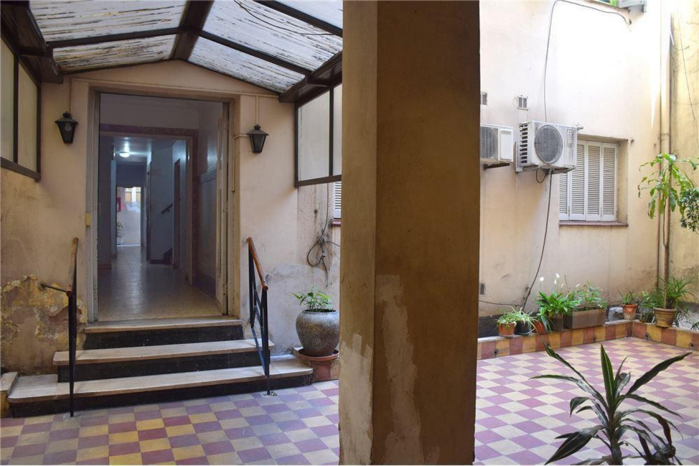 Se Vende un Agradable Departamento de 2 Ambientes luminoso - Barracas