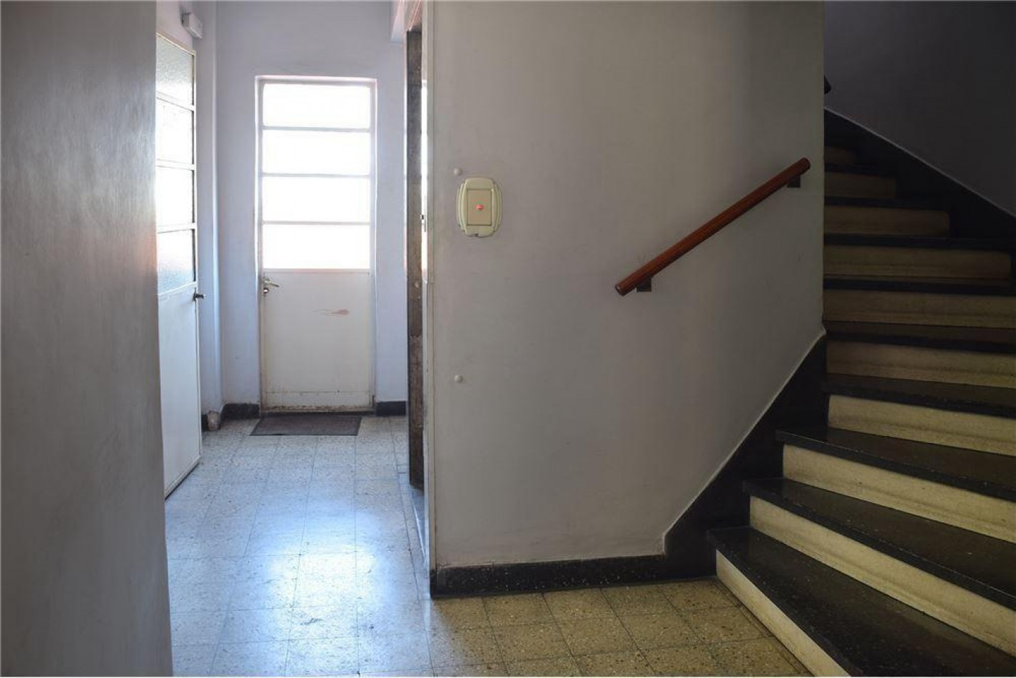 Se Vende un Agradable Departamento de 2 Ambientes luminoso - Barracas