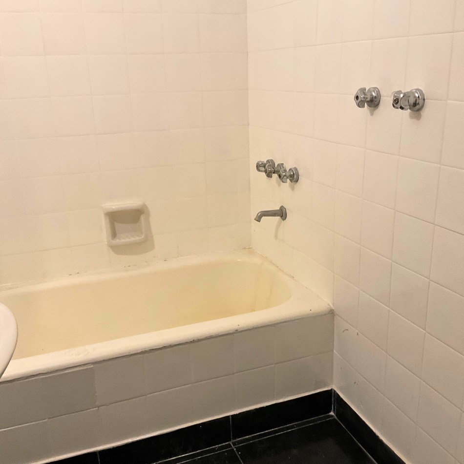 Se vende un departamento de 2 ambientes - Recoleta