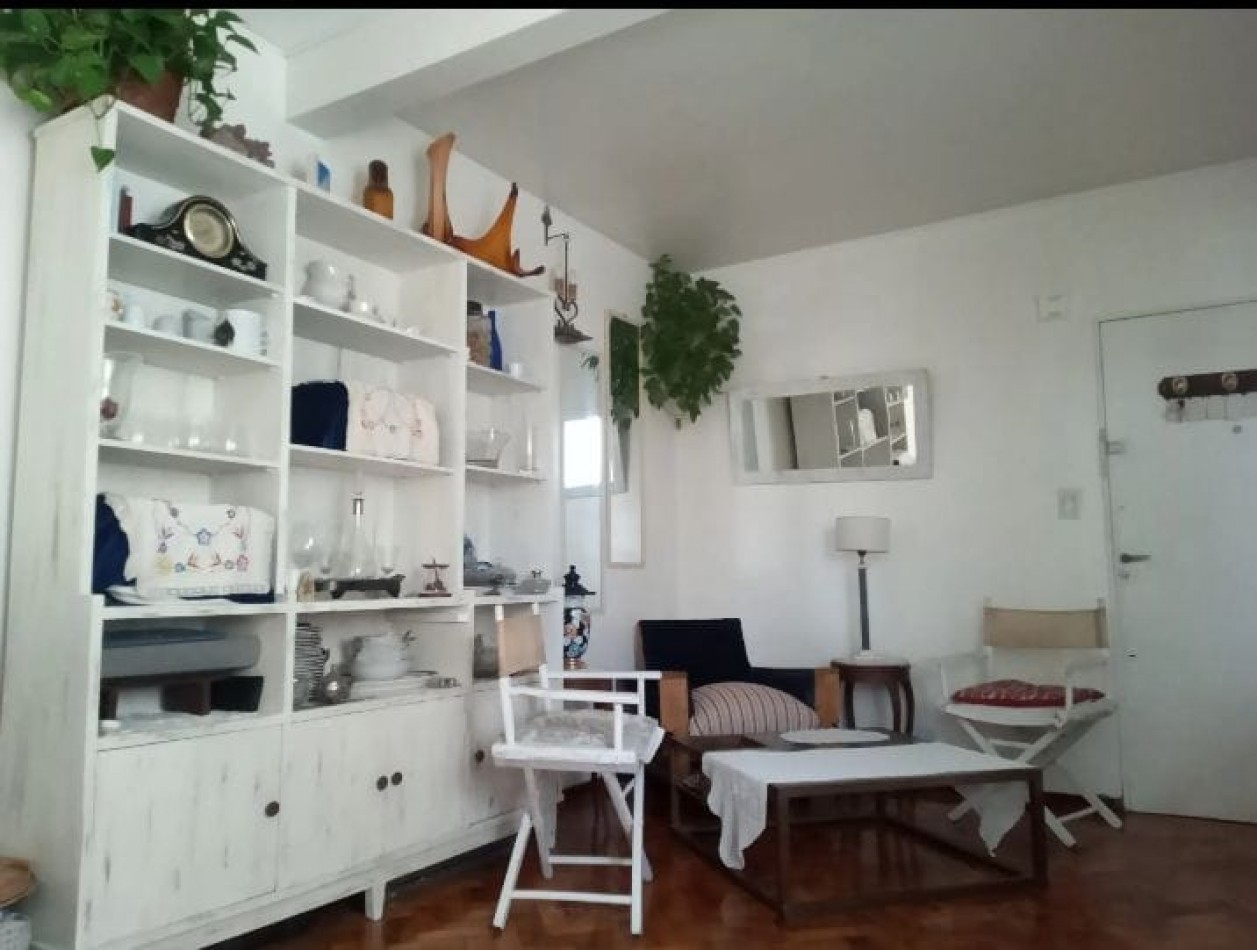 Se vende un agradable departamento monoambiente luminoso - Monserrat
