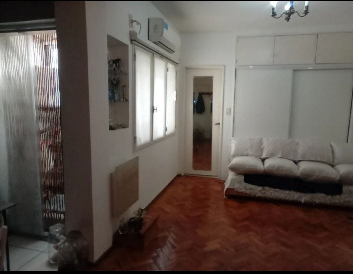 Se vende un agradable departamento monoambiente luminoso - Monserrat