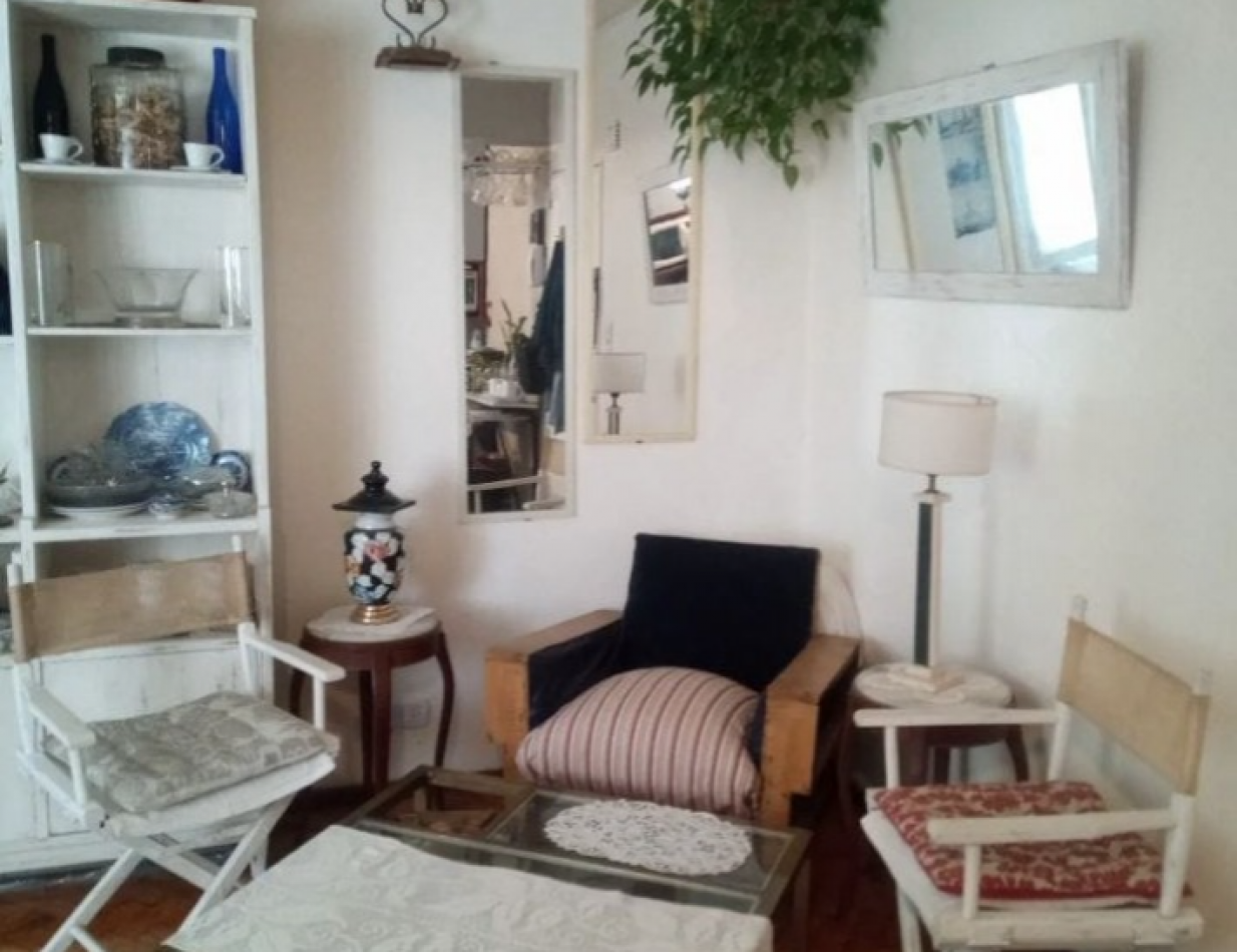 Se vende un agradable departamento monoambiente luminoso - Monserrat