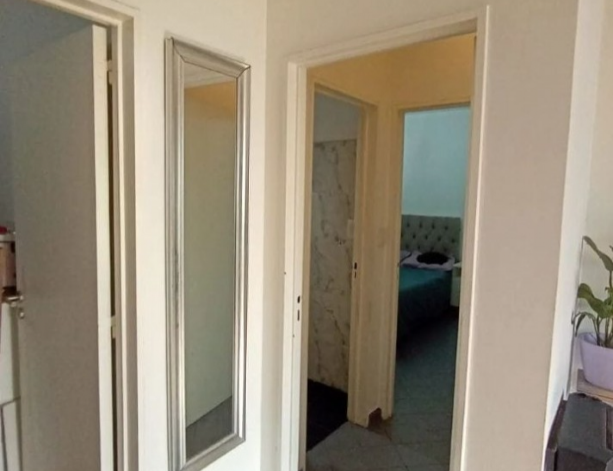 Se vende un hermoso departamento de 2 ambientes, luminoso con patio - Apto Credito