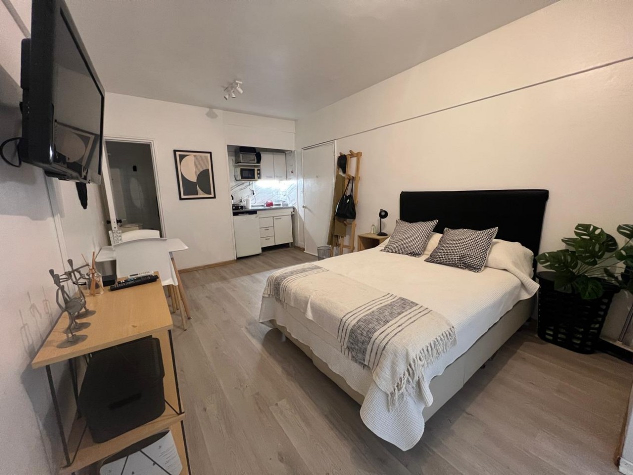 Se alquila un departamento monoambiente amoblado - Recoleta