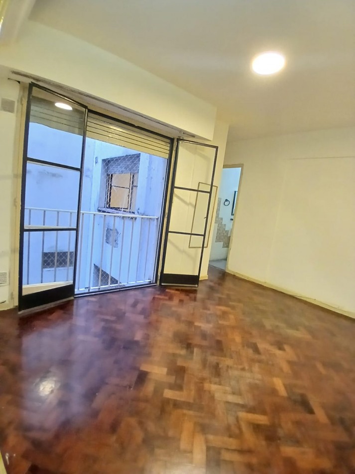 Se vende un departamento de 2 ambientes - San Cristobal