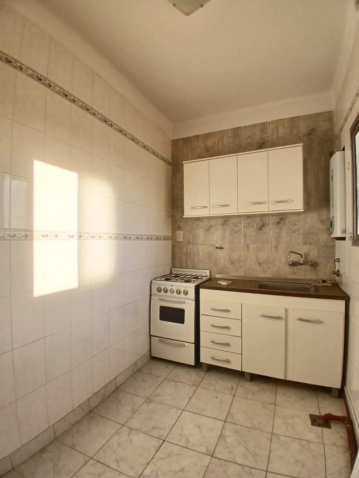 Se Vende un Agradable Departamento de 2 Ambientes luminoso - Barracas