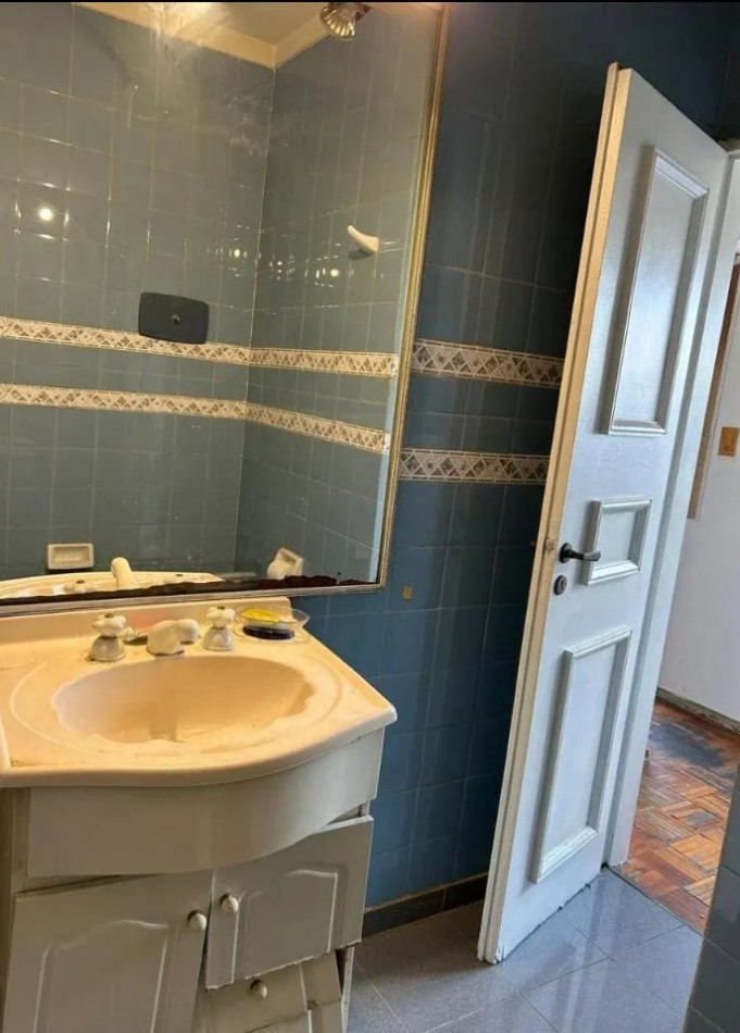 Se vende un departamento de 2 ambientes con balcon - Barracas