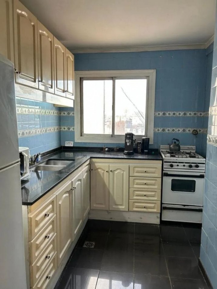Se vende un departamento de 2 ambientes con balcon - Barracas