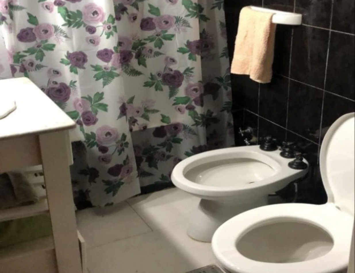 Se vende un departamento monoambiente con balcon - Recoleta