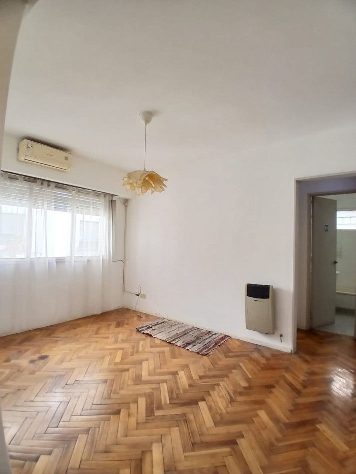 Se vende un departamento de 2 ambientes luminoso - Balvanera