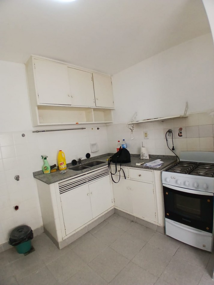 Se vende un departamento de 2 ambientes luminoso - Balvanera