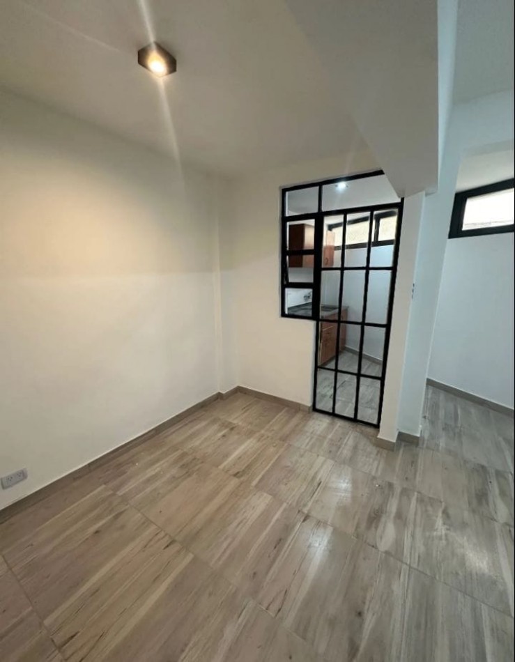 Se vende un departamento monoambiente amplio - San Telmo