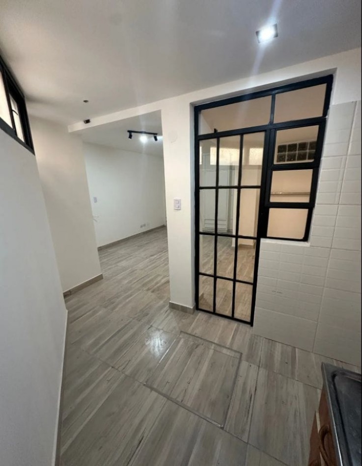 Se vende un departamento monoambiente amplio - San Telmo