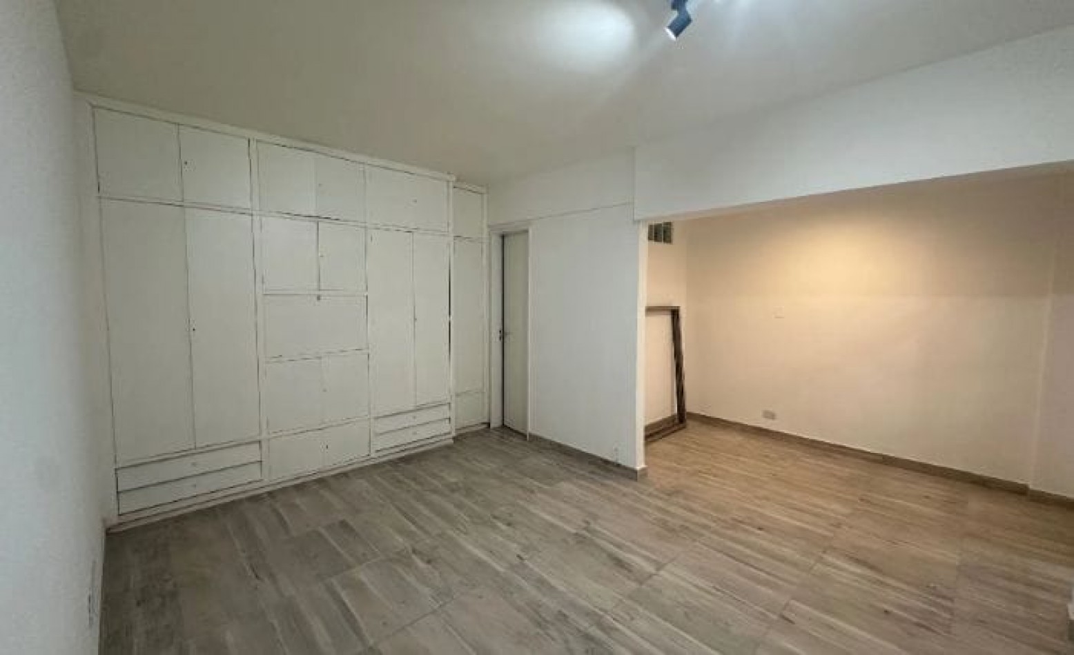 Se vende un departamento monoambiente amplio - San Telmo