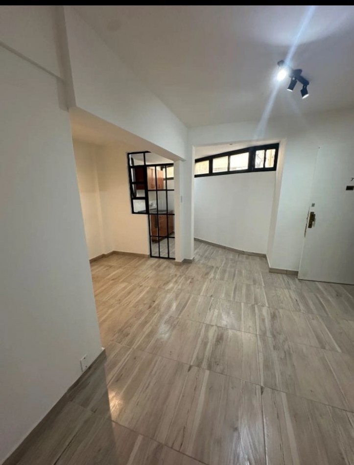 Se vende un departamento monoambiente amplio - San Telmo