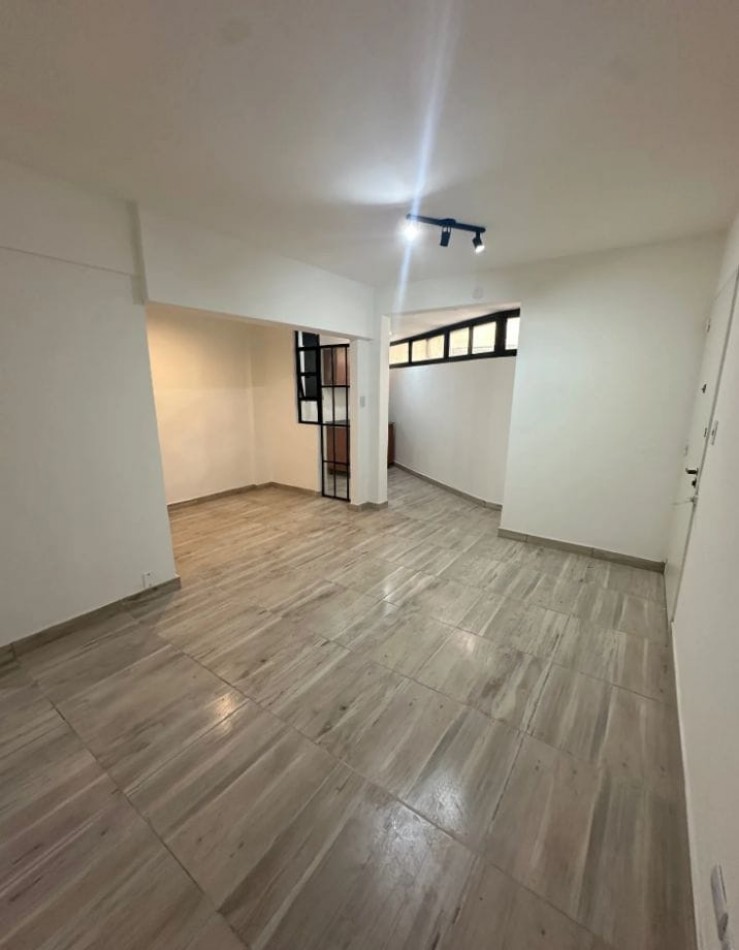 Se vende un departamento monoambiente amplio - San Telmo