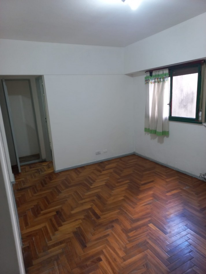 Se vende un agradable departamento monoambiente luminoso - San Cristobal