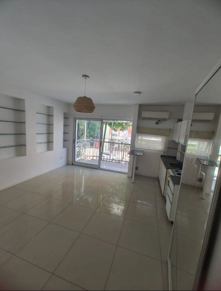 Se vende un excelente monoambiente con balcon - Villa Crespo